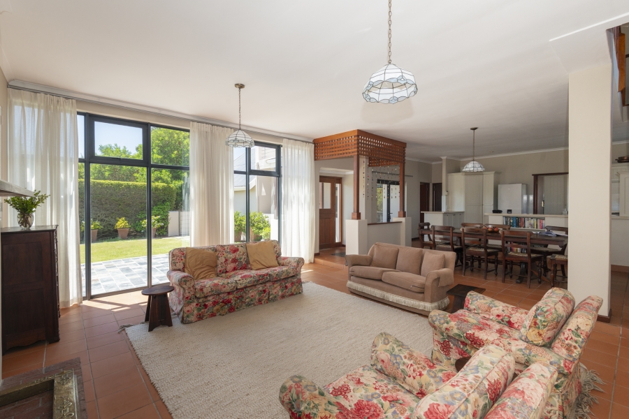 3 Bedroom Property for Sale in Myburgh Park Western Cape